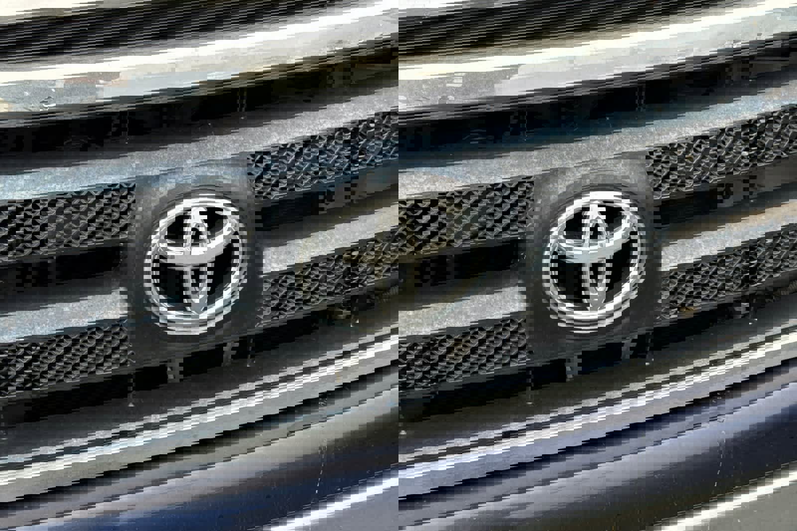 Used 2011 Toyota Tundra 2WD Double Cab image 10