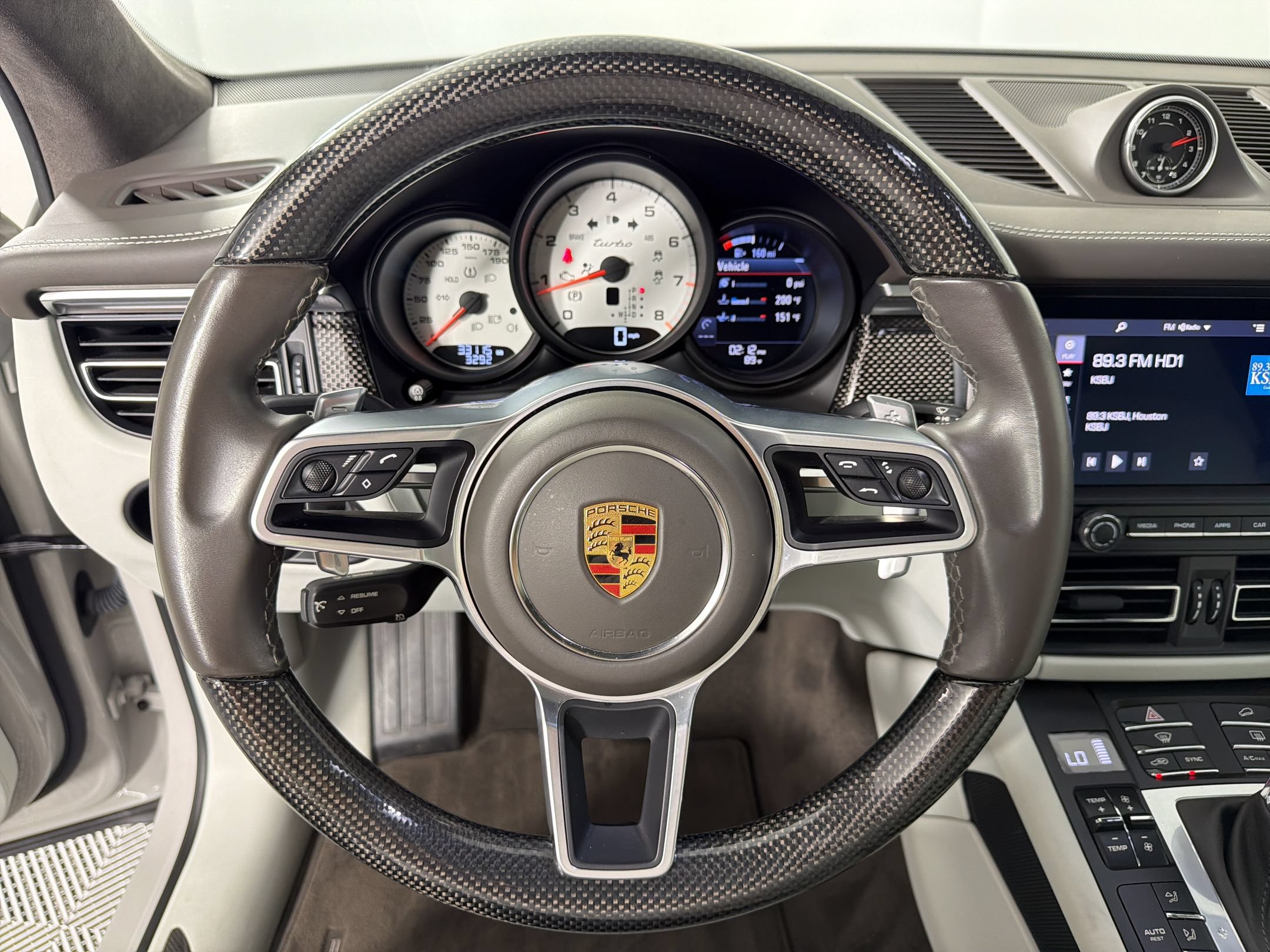 Certified 2021 Porsche Macan Turbo w/ Premium Package Plus (PF0) AWD/4WD image 18
