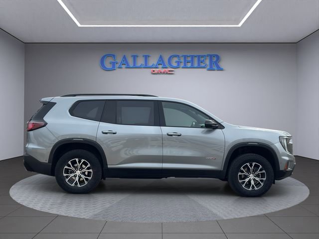 Used 2024 GMC Acadia AT4 w/ Super Cruise Package image 3
