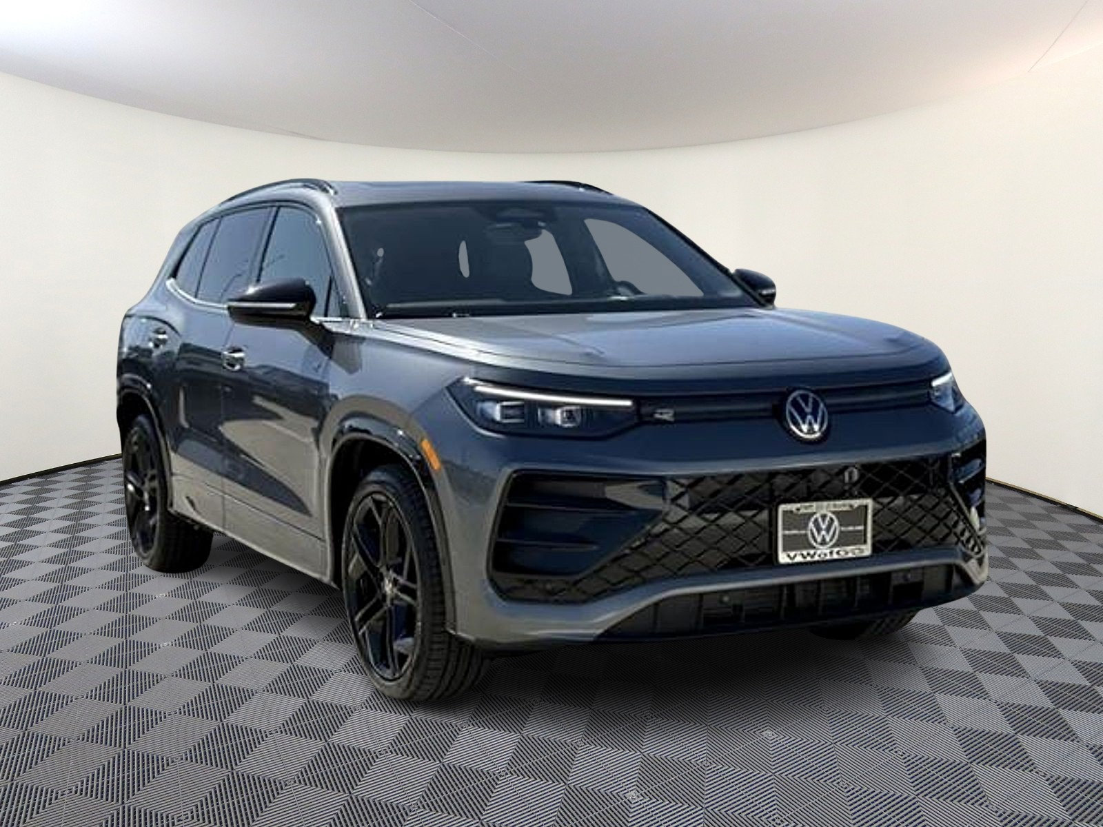 New 2026 Volkswagen Tiguan SE R-Line