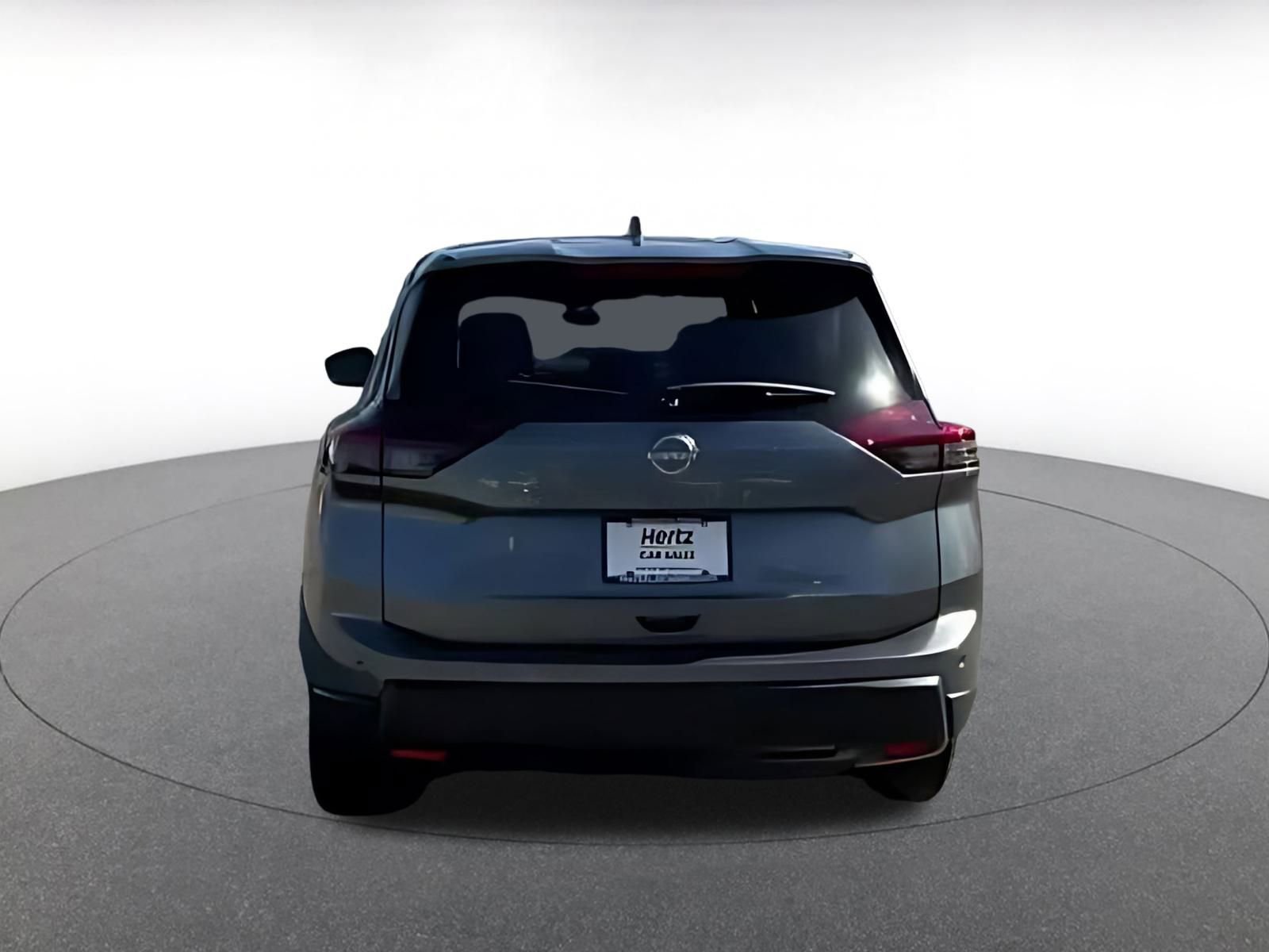 Used 2025 Nissan Rogue SV image 16