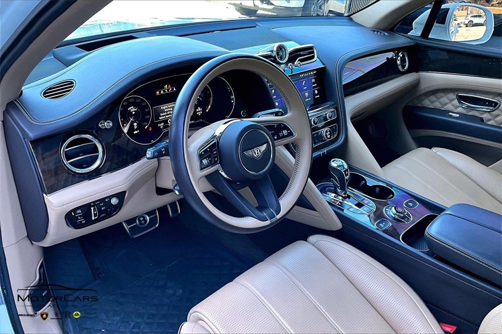 Used 2021 Bentley Bentayga image 13