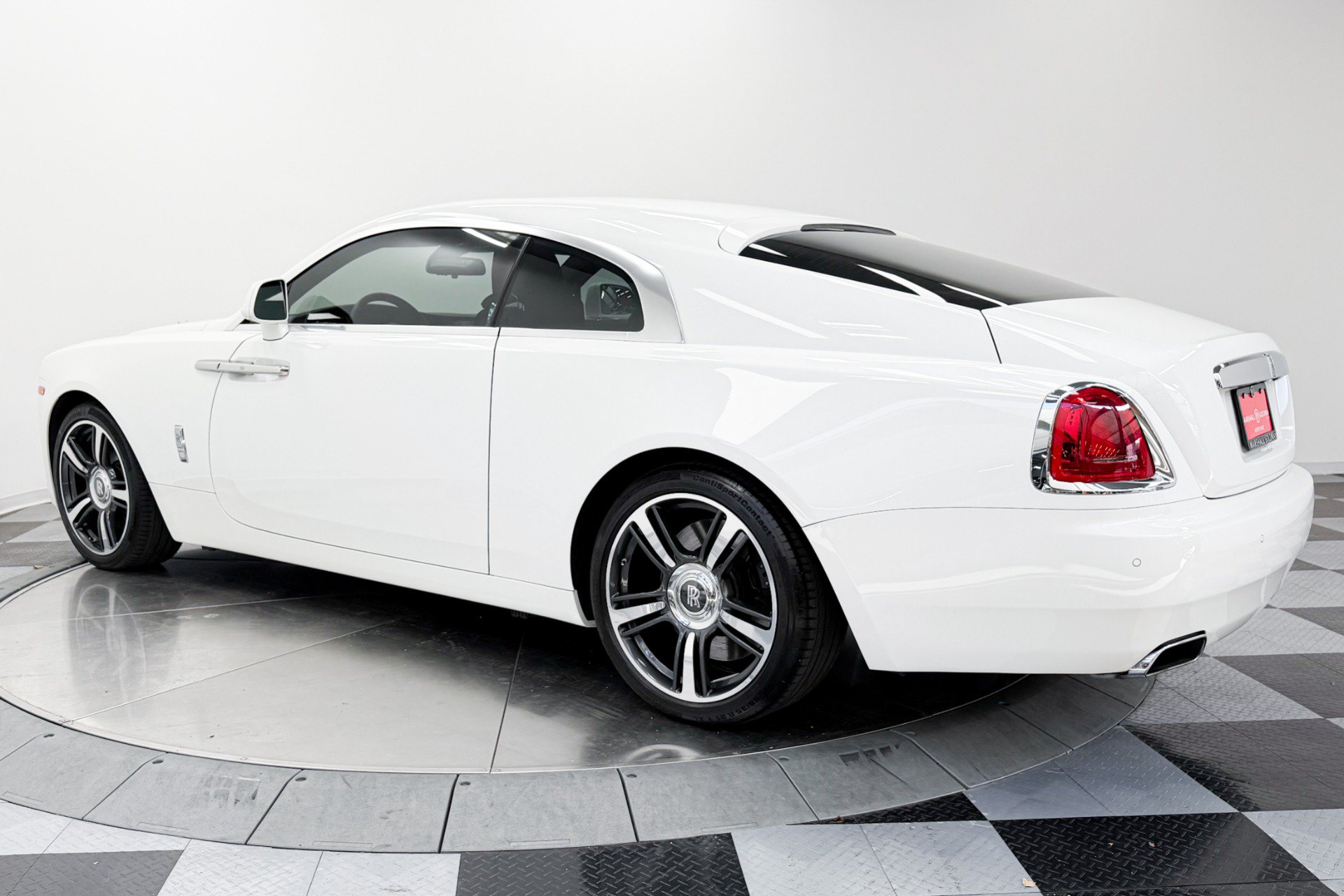 Used 2019 Rolls-Royce Wraith RWD image 7
