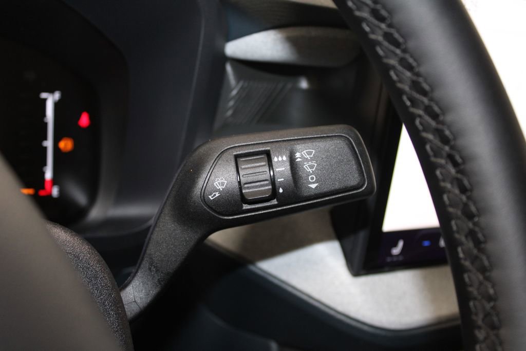 New 2025 Ford Maverick XLT w/ XLT Luxury Package image 38