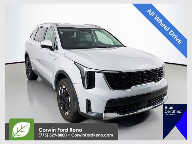 Used 2025 Kia Sorento S image 1