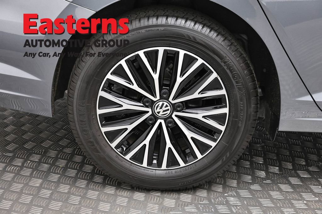 Used 2020 Volkswagen Jetta SE image 30
