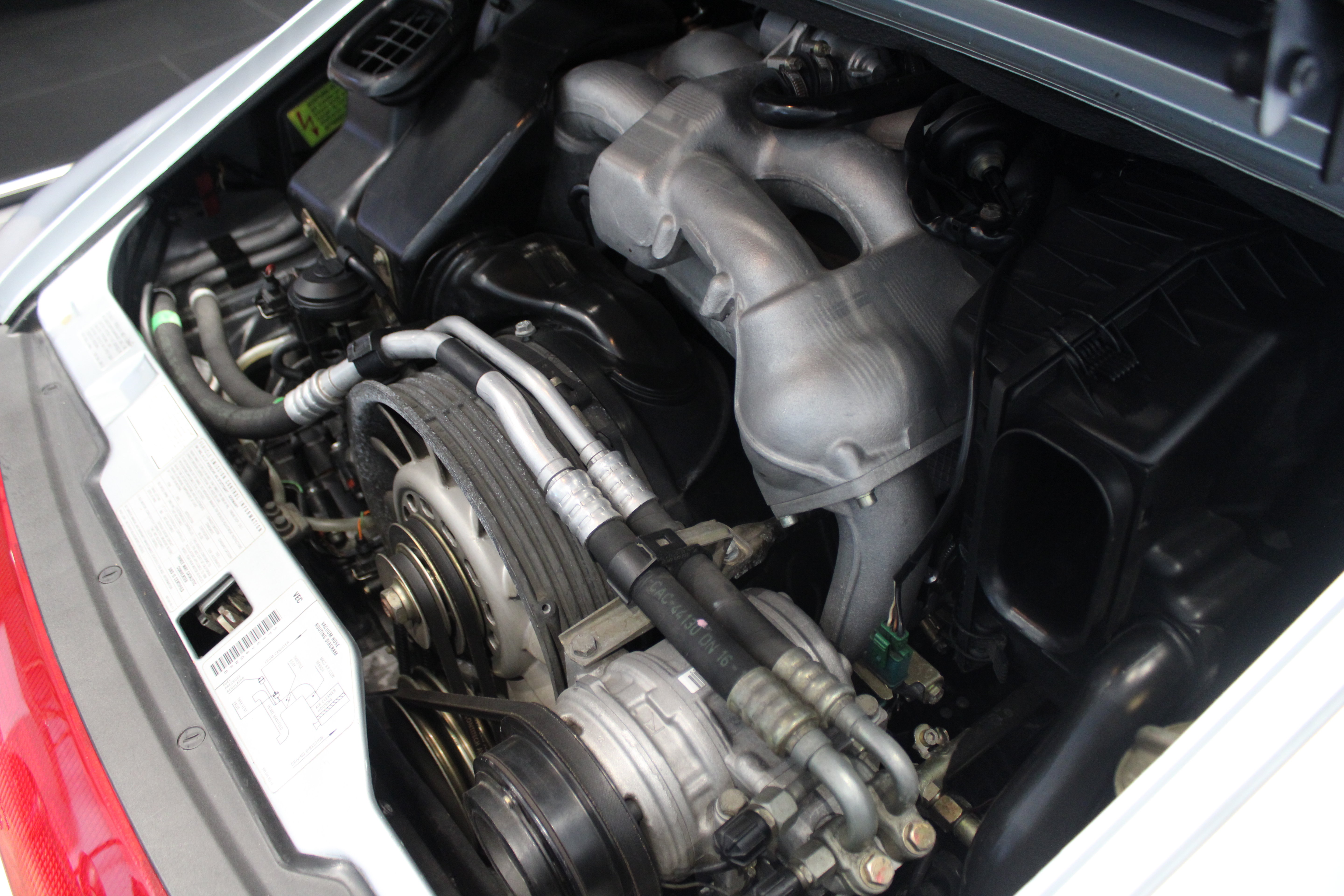 Used 1996 Porsche 911 Cabriolet image 70