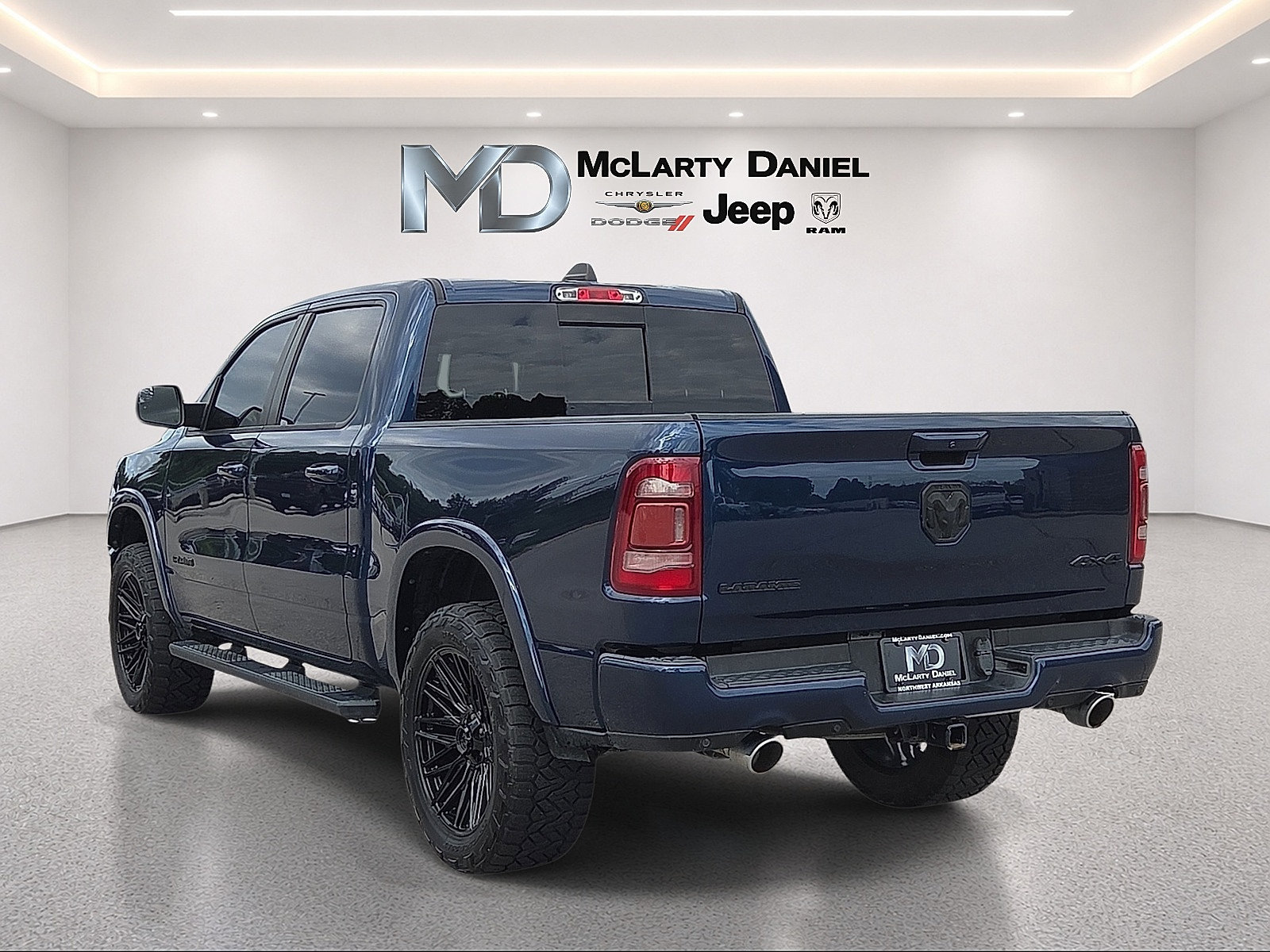 Used 2020 RAM 1500 Laramie AWD/4WD image 4