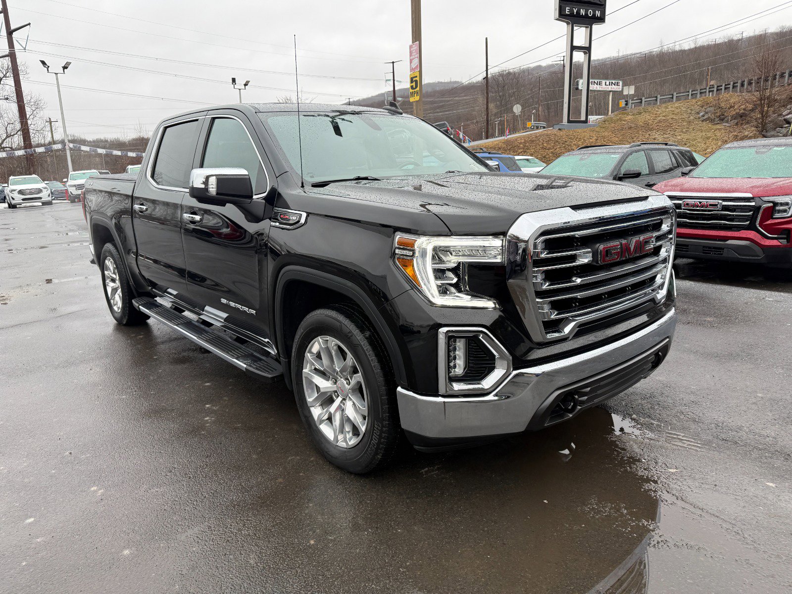 Used 2021 GMC Sierra 1500 SLT w/ SLT Premium Package image 7