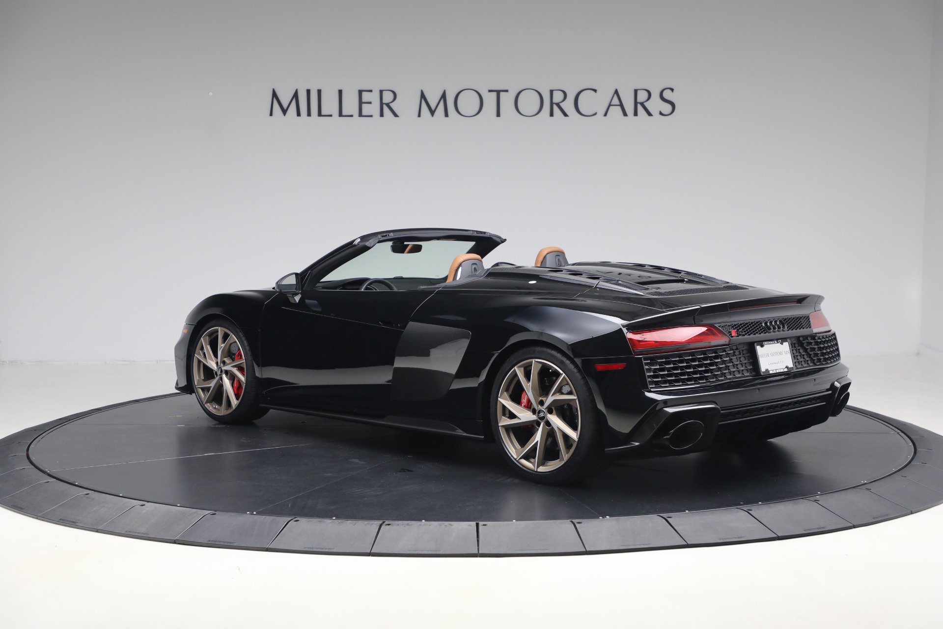 Used 2023 Audi R8 V10 performance image 3