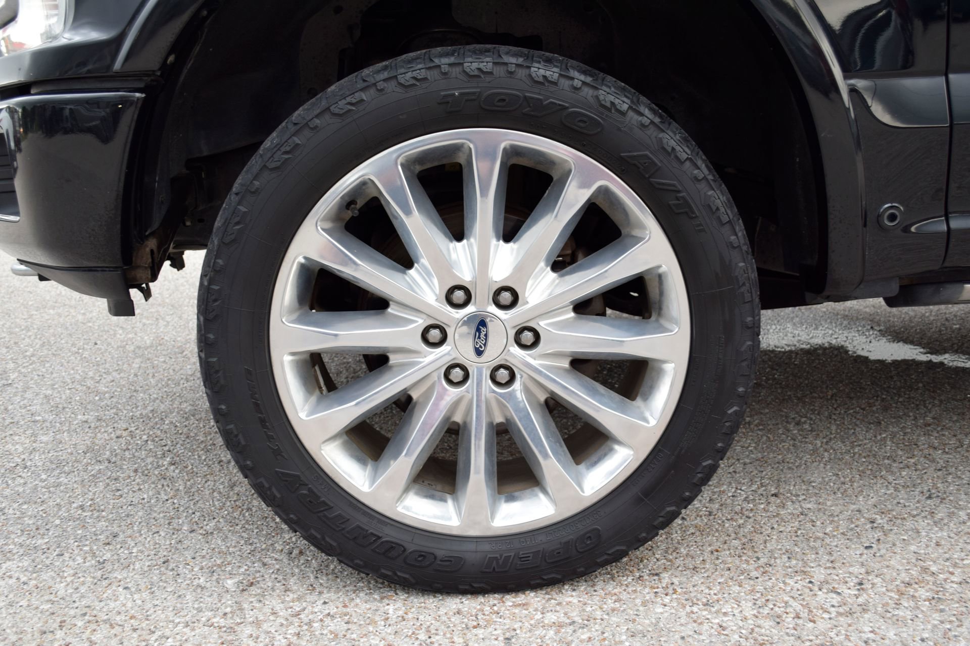 Used 2018 Ford F150 Limited w/ Trailer Tow Package AWD/4WD image 25