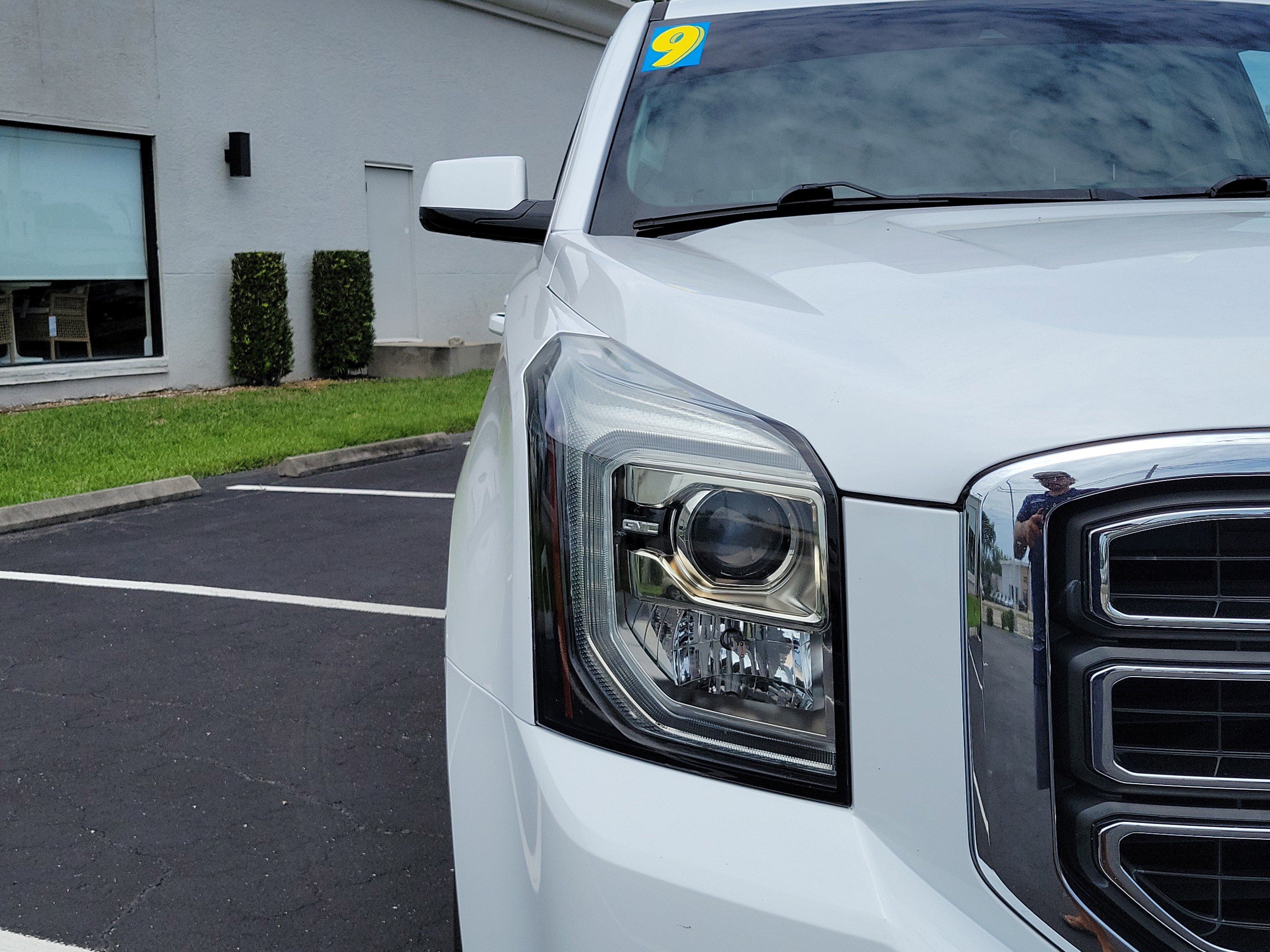 Used 2019 GMC Yukon SLE w/ Convenience Package RWD image 7