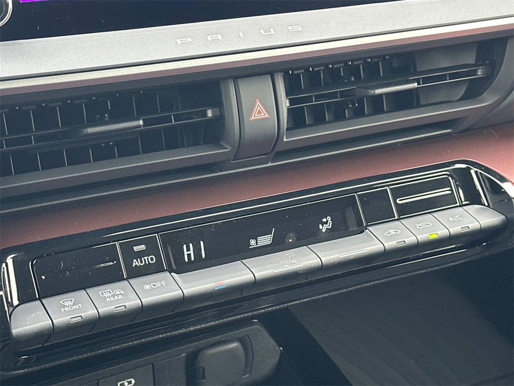 New 2026 Toyota Prius Plug-In Hybrid image 28