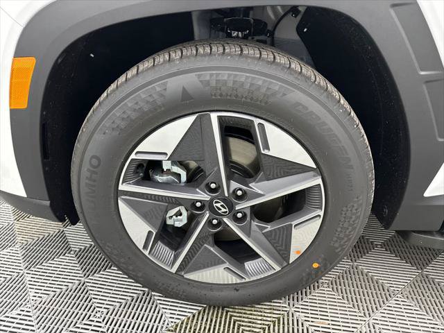 New 2026 Hyundai Tucson SEL w/ Tow & Go Package FWD image 12