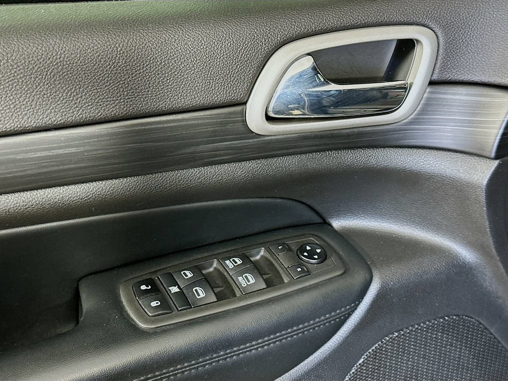 Certified 2021 Jeep Grand Cherokee Laredo w/ Security & Convenience Group AWD/4WD image 25