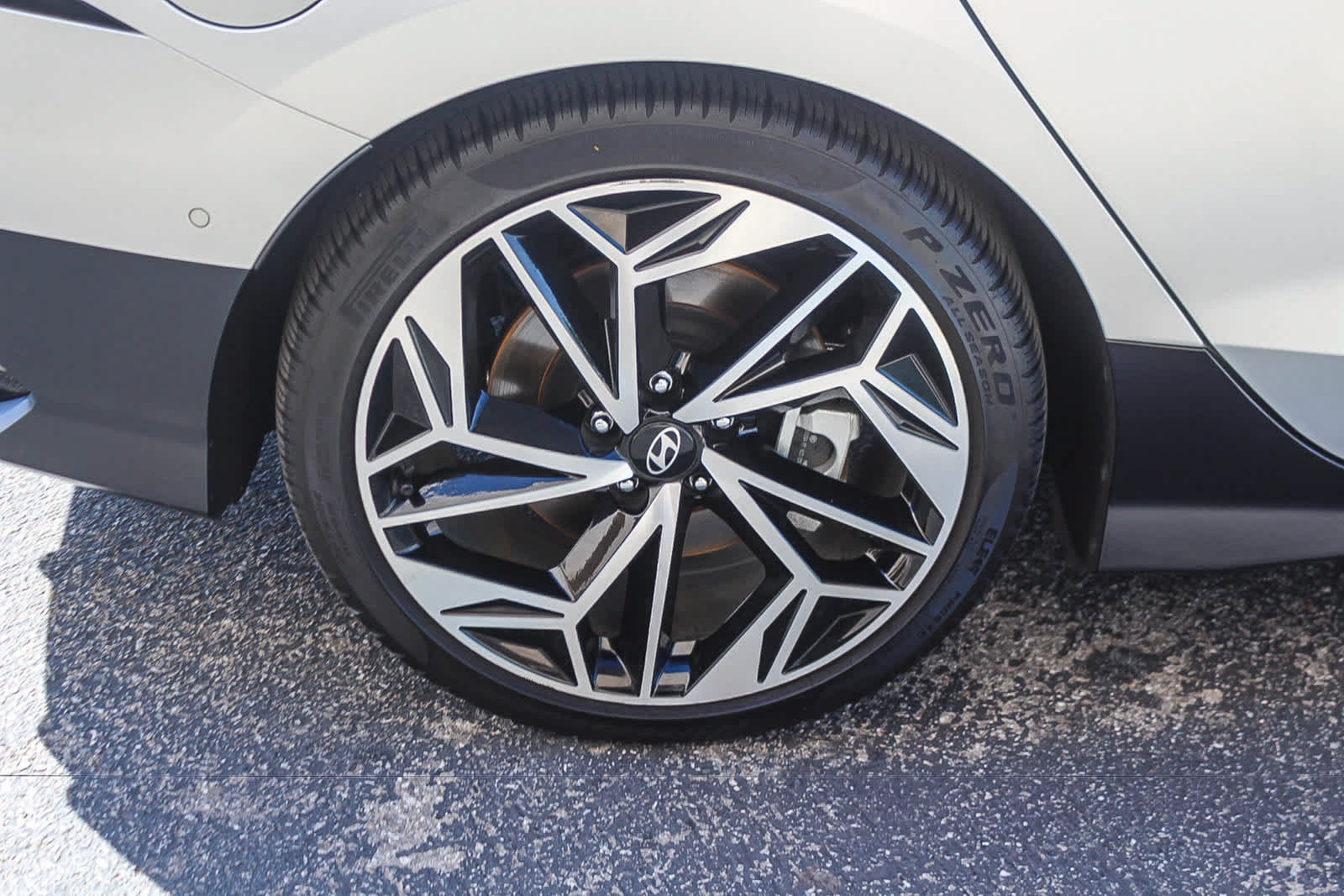 Certified 2023 Hyundai Ioniq 6 Limited RWD image 11