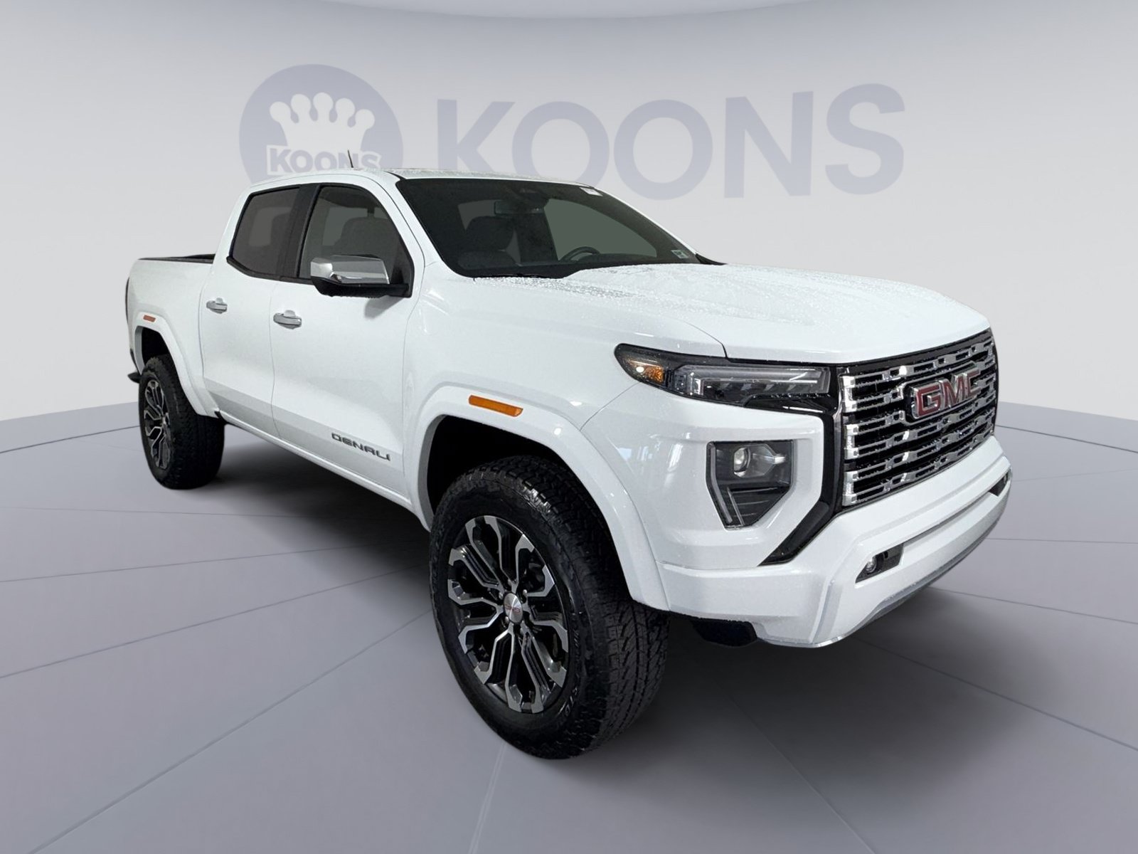 Used 2023 GMC Canyon Denali AWD/4WD image 10