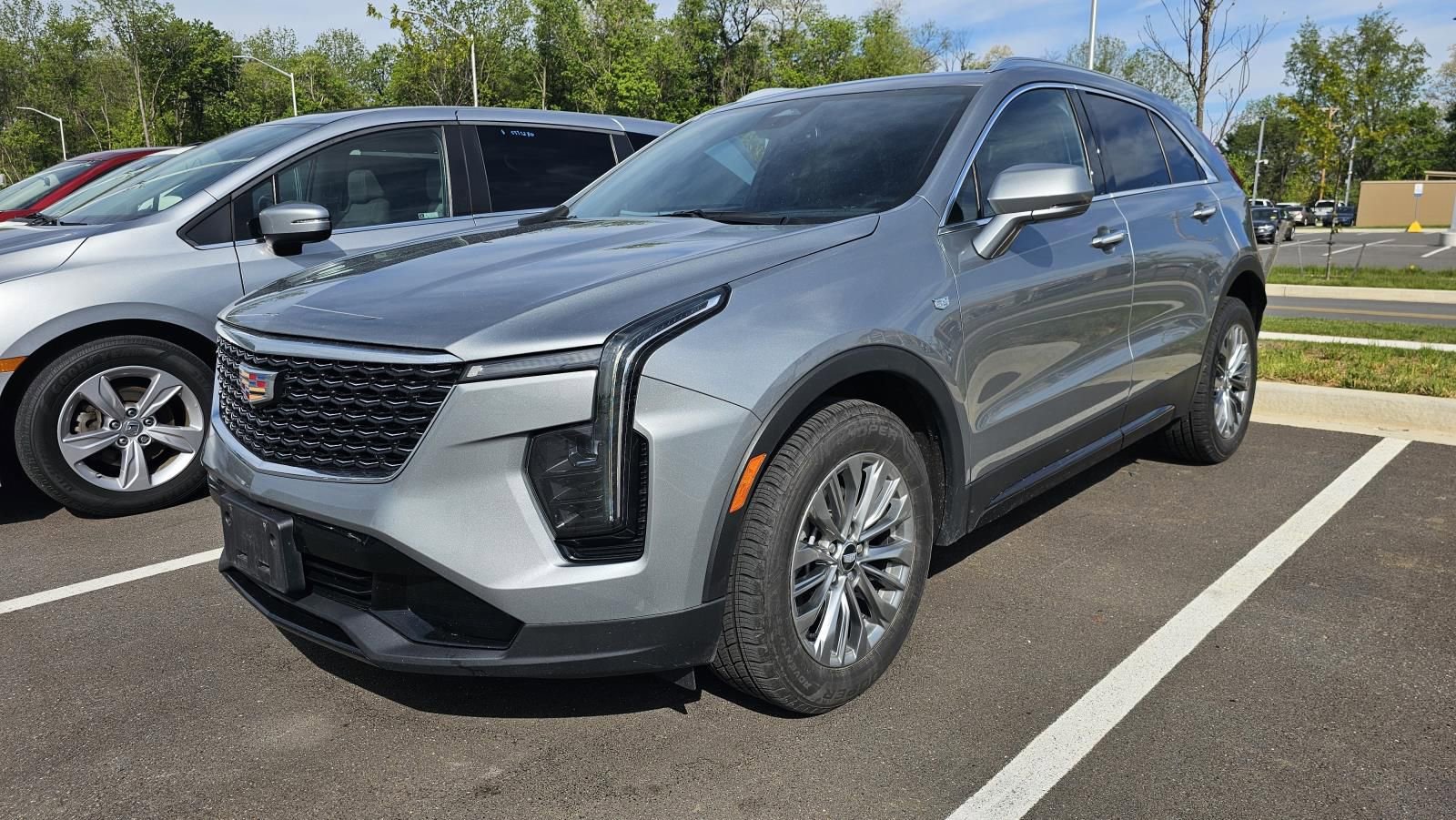 Used 2024 Cadillac XT4 Premium Luxury AWD/4WD image 1