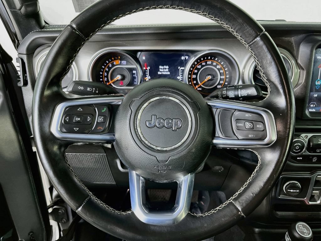 Used 2020 Jeep Wrangler Unlimited Sahara AWD/4WD image 14