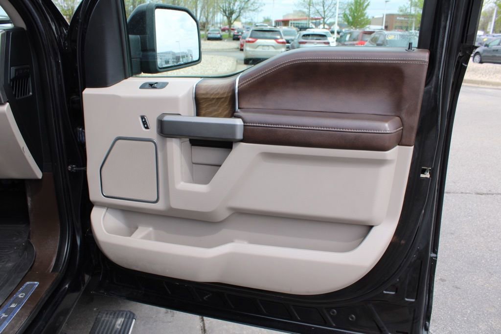 Used 2019 Ford F150 Limited image 22