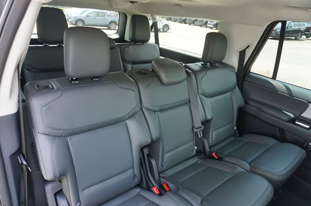 New 2027 Ford Expedition Max Active RWD image 18