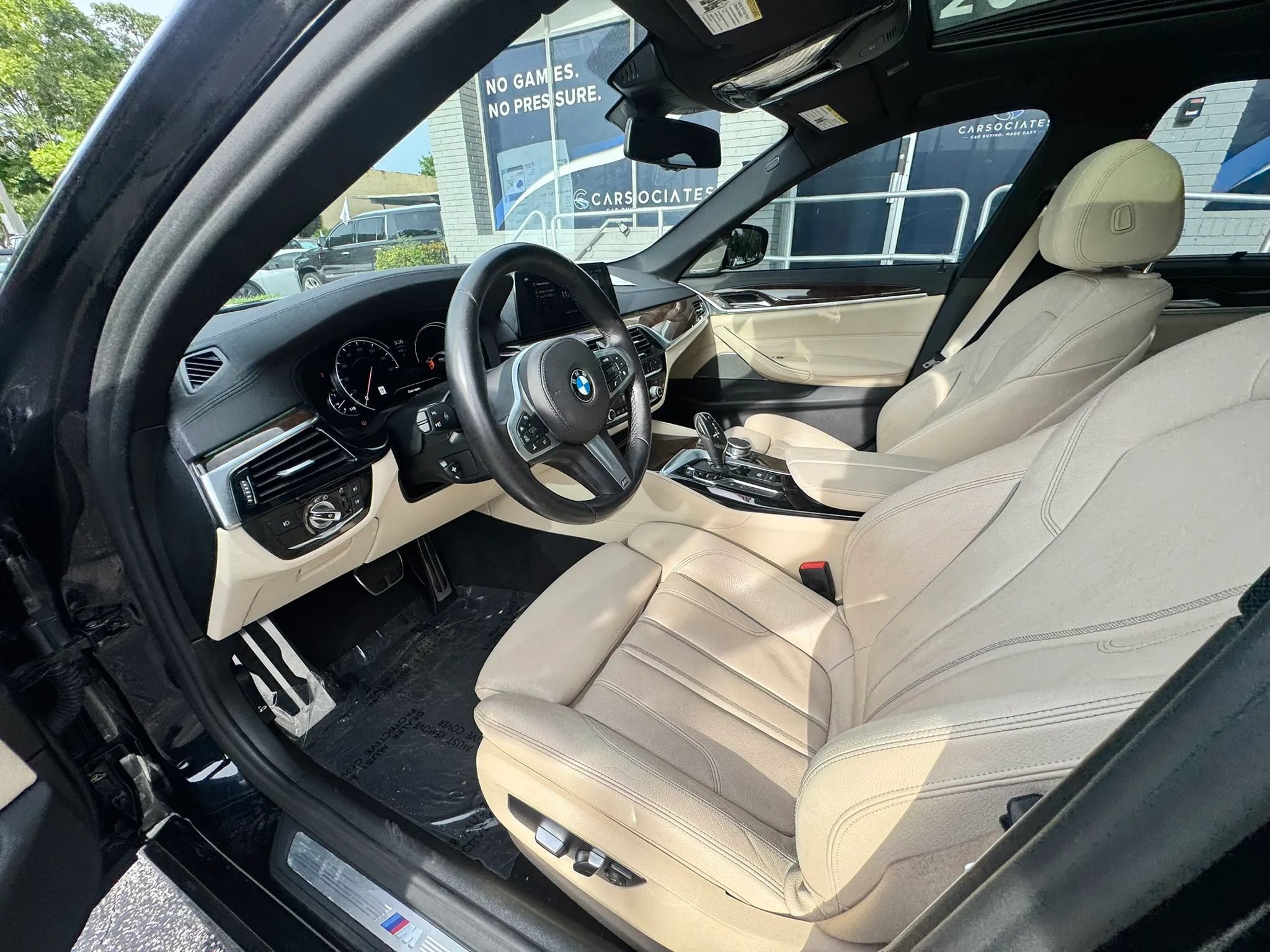 Used 2018 BMW 540i RWD image 21