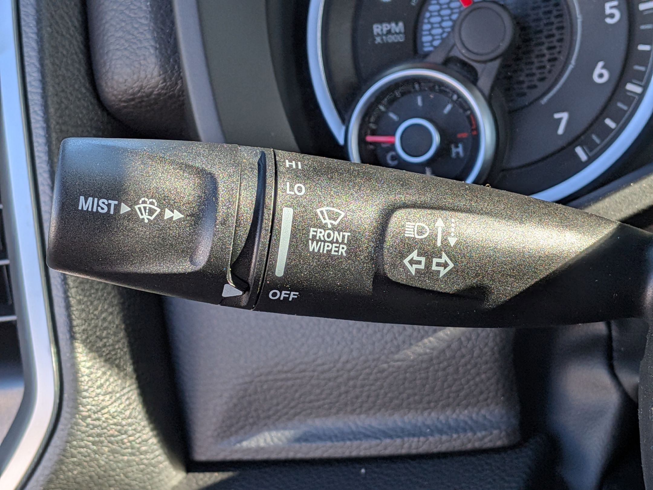 New 2026 RAM 1500 4x4 Crew Cab image 23