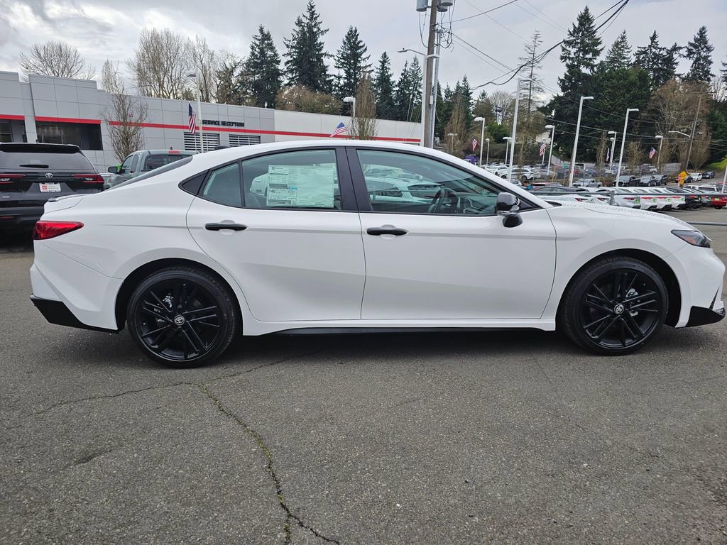 New 2026 Toyota Camry Hybrid image 8