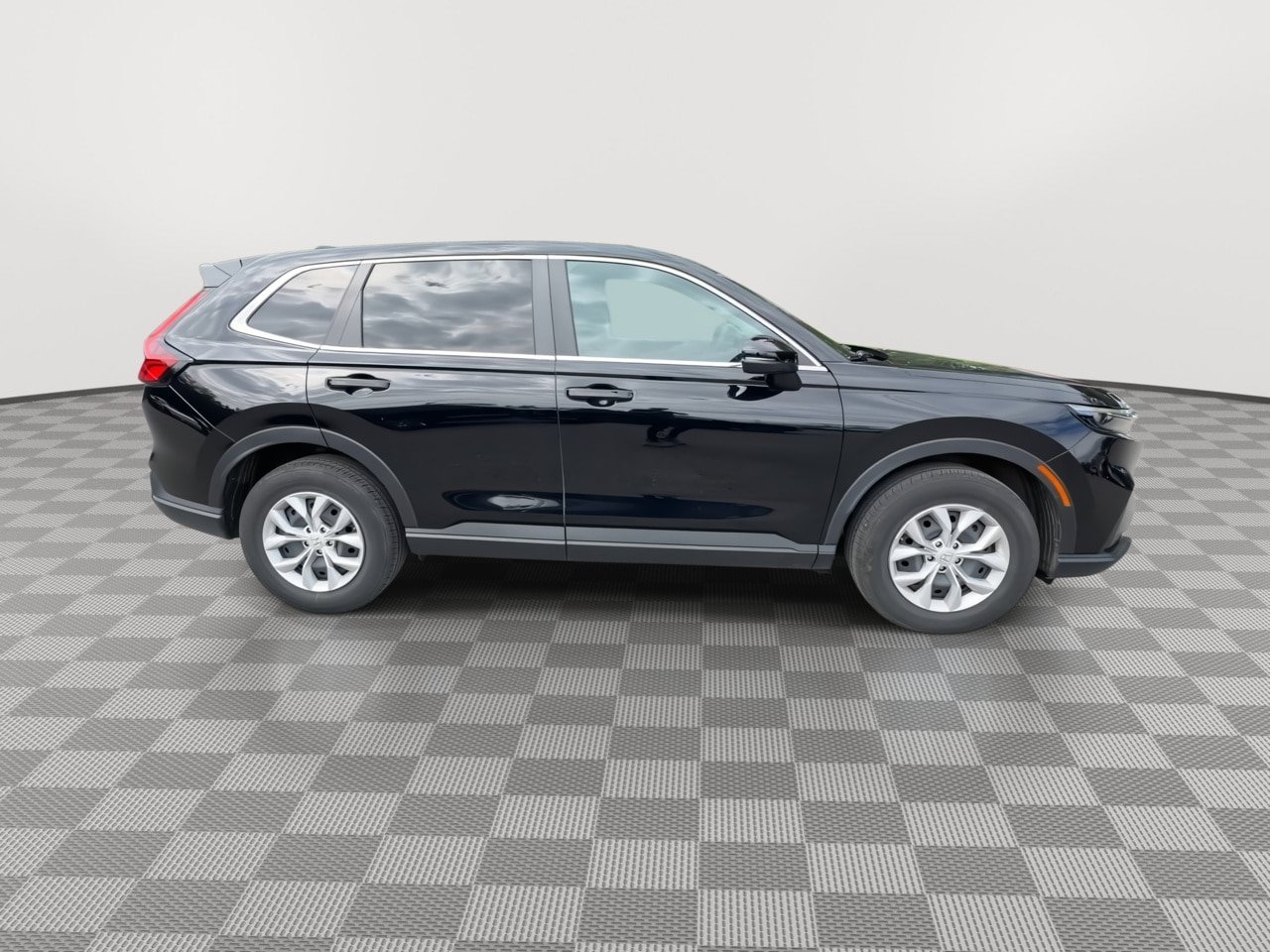 Used 2025 Honda CR-V LX image 9