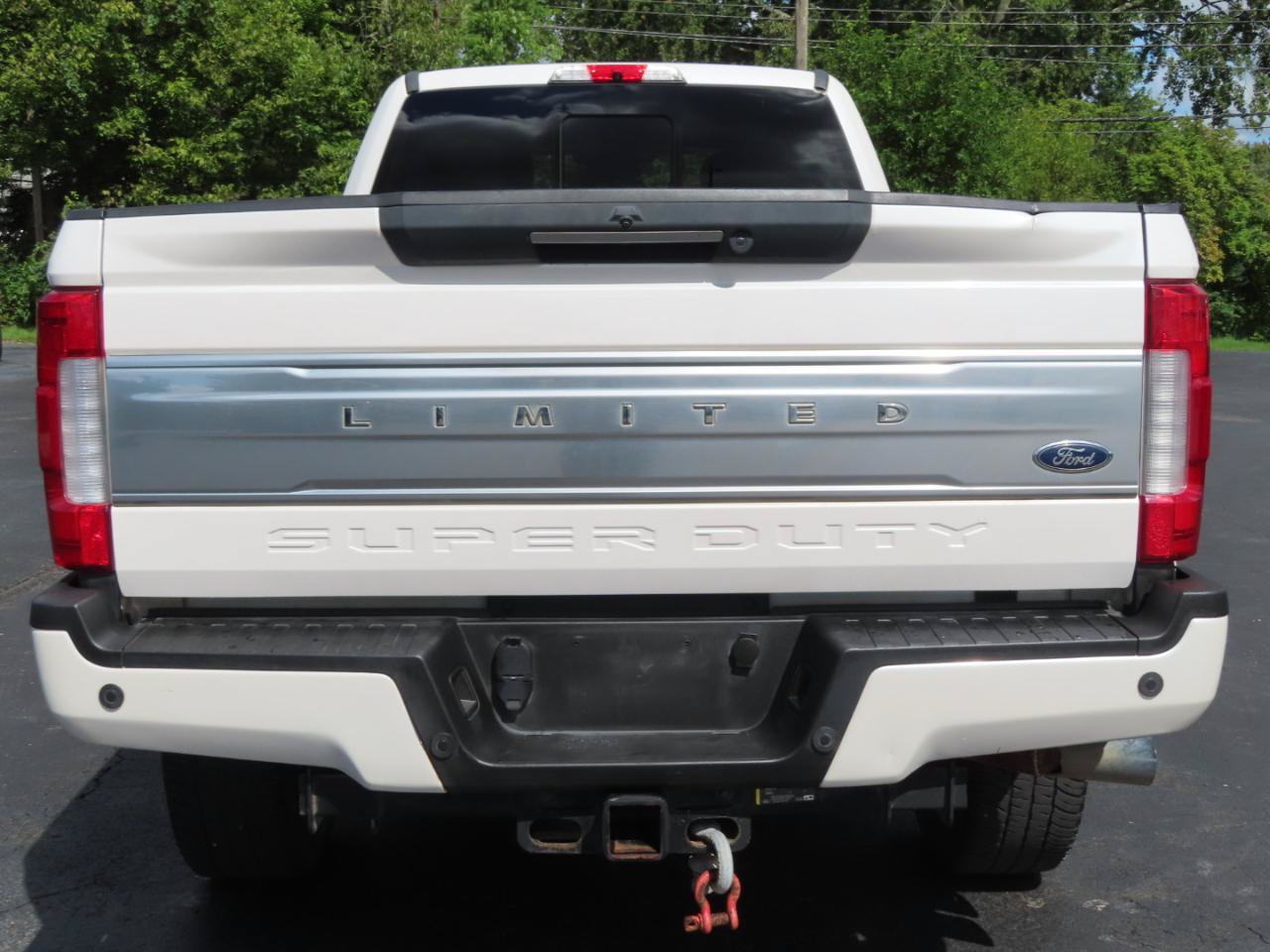 Used 2018 Ford F350 Limited AWD/4WD image 5