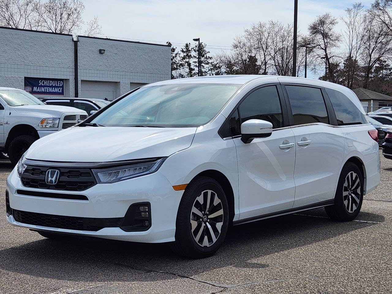 Used 2025 Honda Odyssey EX-L image 6