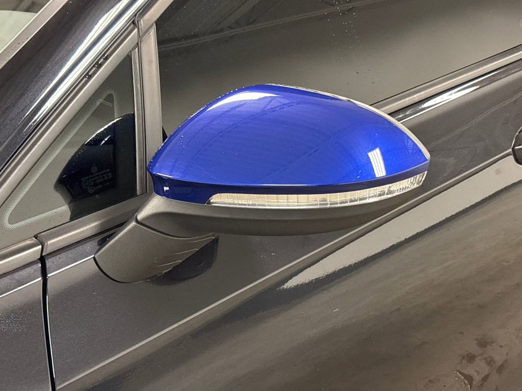 Used 2023 Volkswagen Golf 20th Anniversary Edition AWD/4WD image 12