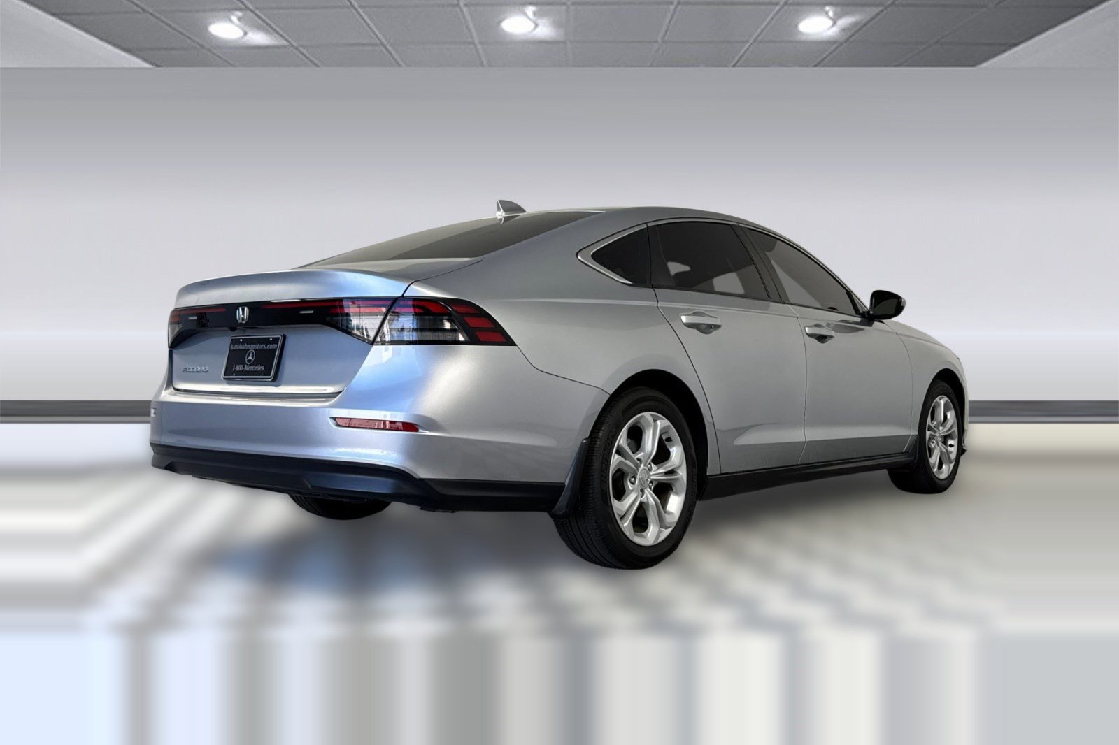 Used 2024 Honda Accord LX image 8