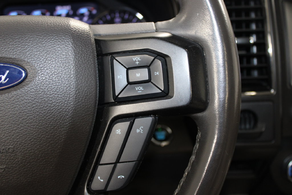 Used 2020 Ford Expedition Limited w/ Equipment Group 301A RWD image 28