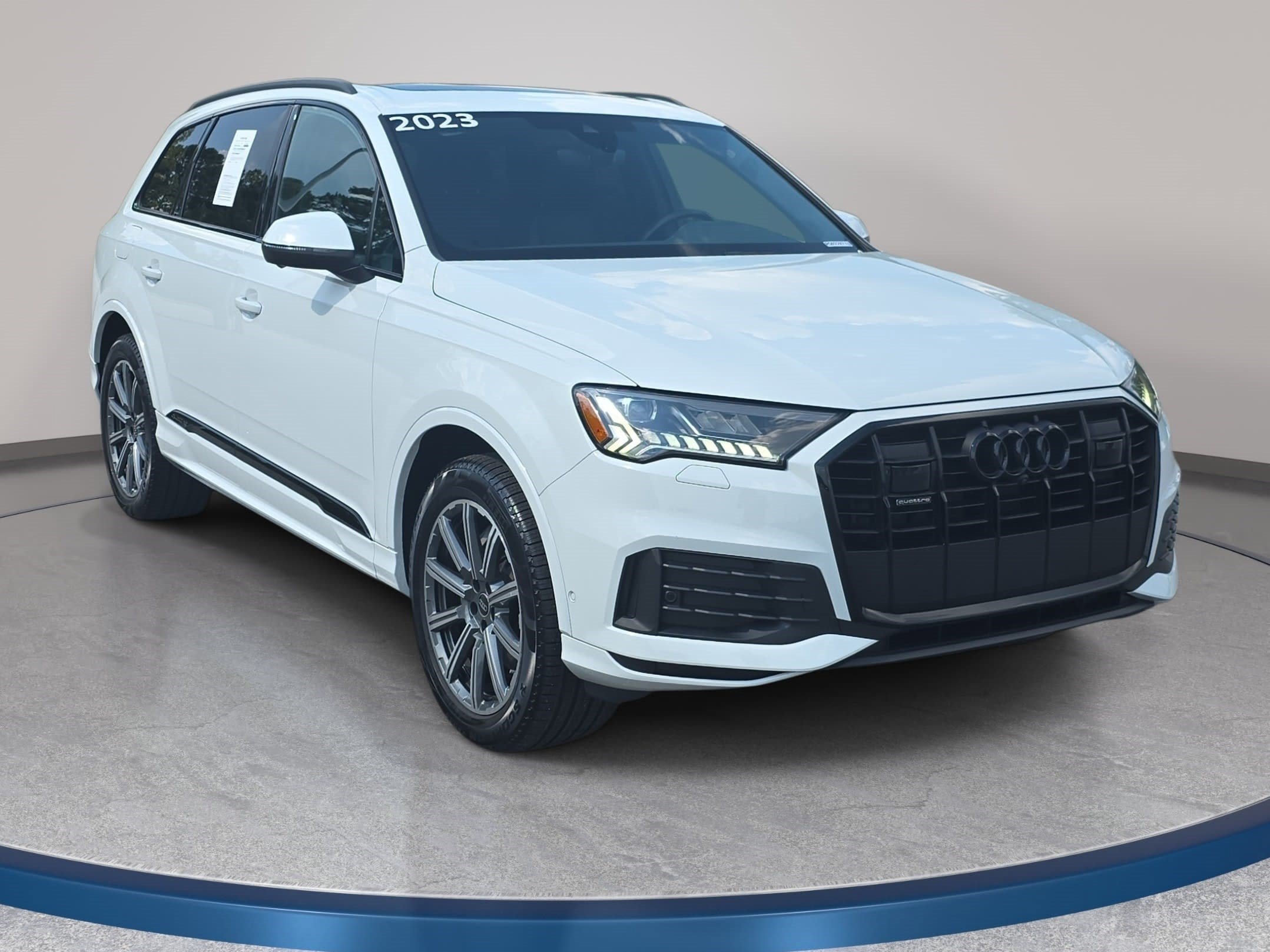 Used 2023 Audi Q7 2.0T Premium Plus w/ Premium Plus Package AWD/4WD image 3