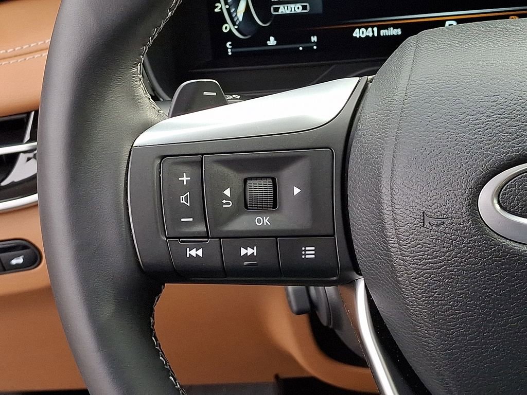 Used 2025 INFINITI QX60 Sensory w/ Vision Package image 24