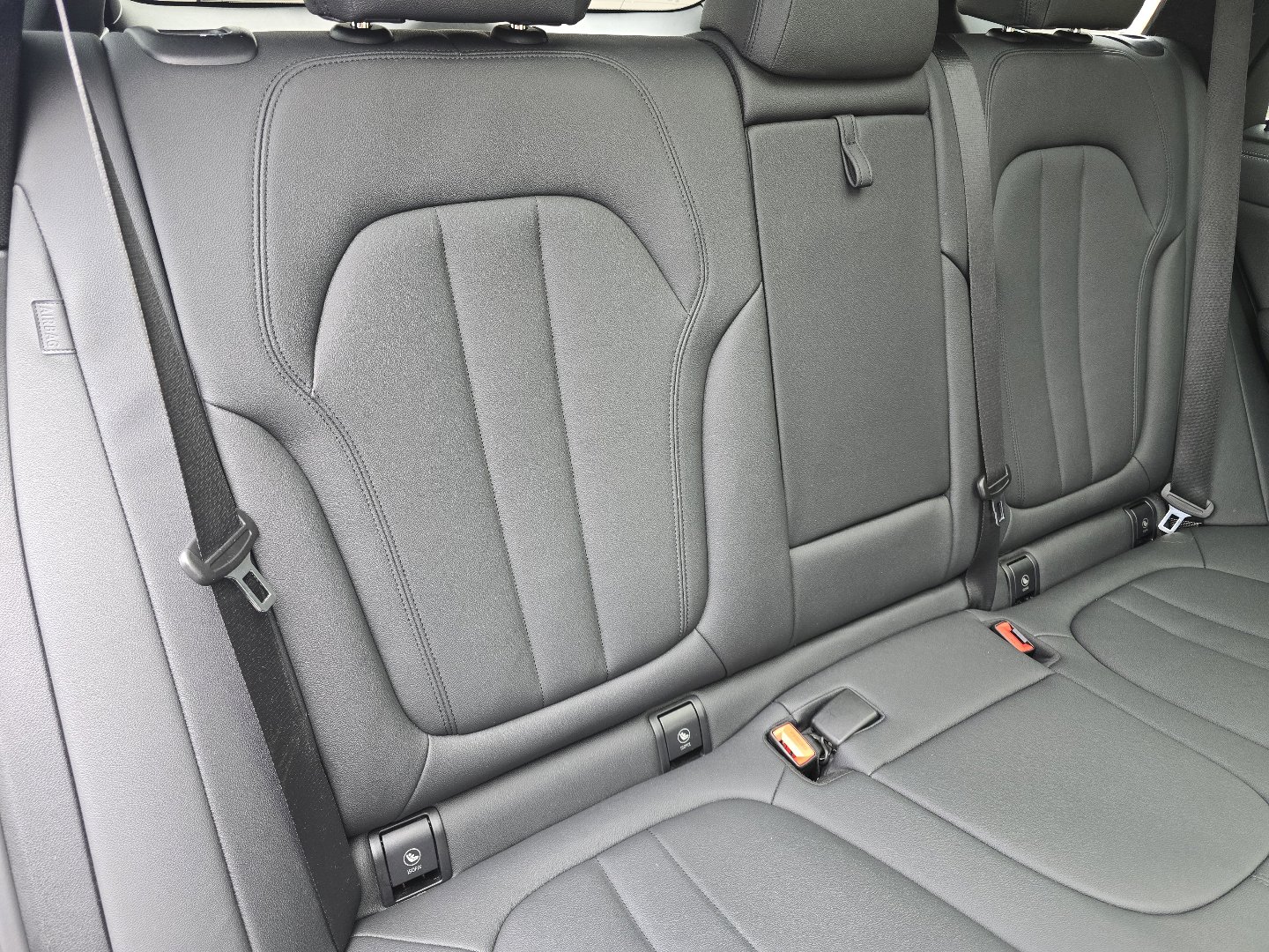 Used 2020 BMW X5 xDrive40i w/ Executive Package image 33