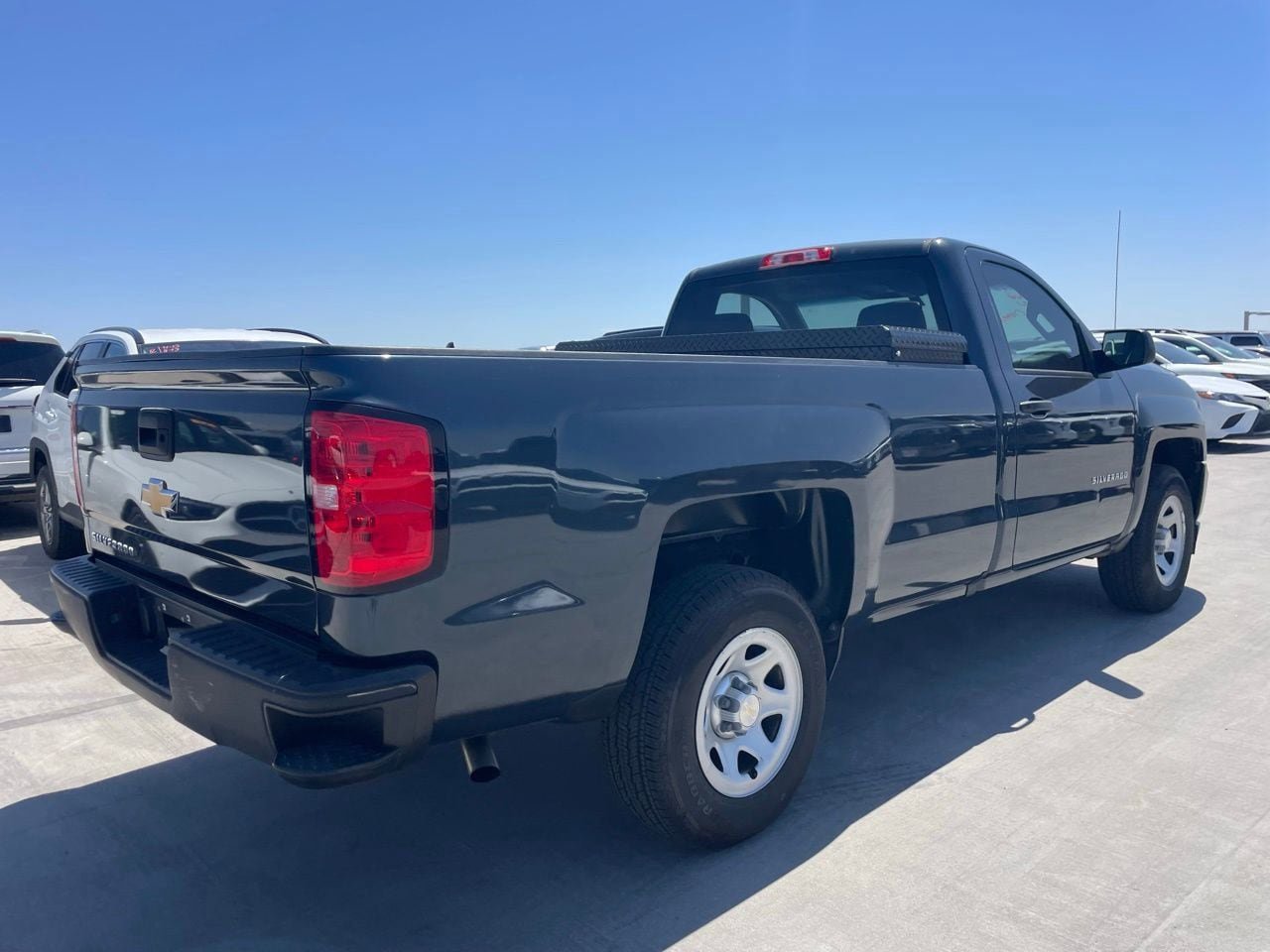 Used 2017 Chevrolet Silverado 1500 W/T image 2