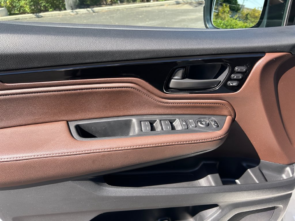 Certified 2026 Honda Odyssey Touring image 28