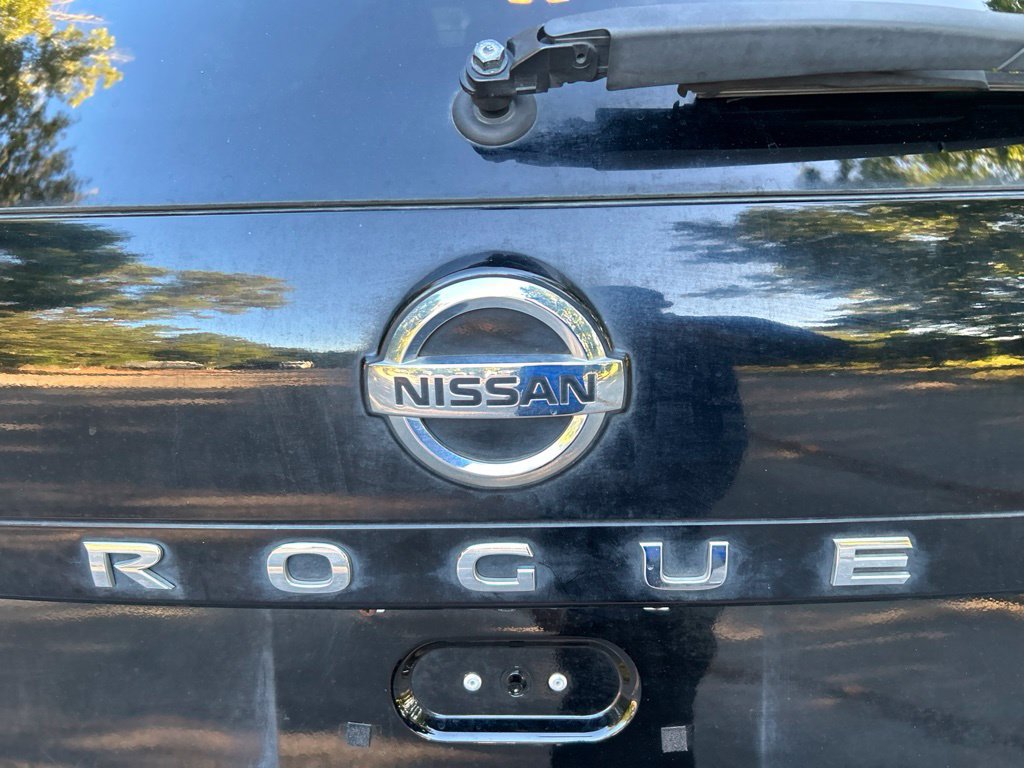 Used 2021 Nissan Rogue S FWD image 10