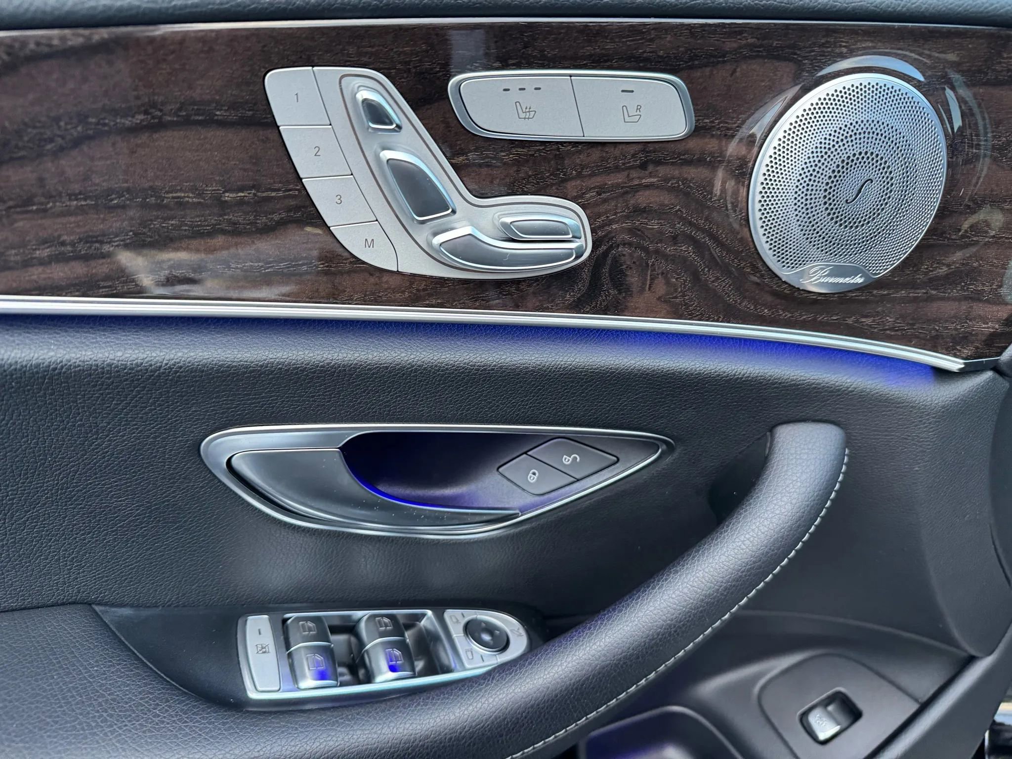 Used 2020 Mercedes-Benz E 350 4MATIC Sedan image 37