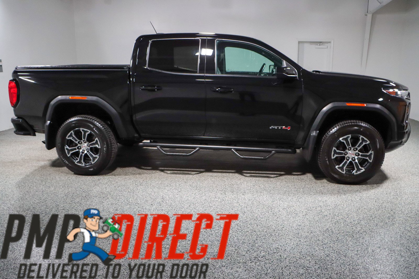Used 2023 GMC Canyon AT4 w/ AT4 Premium Package image 6