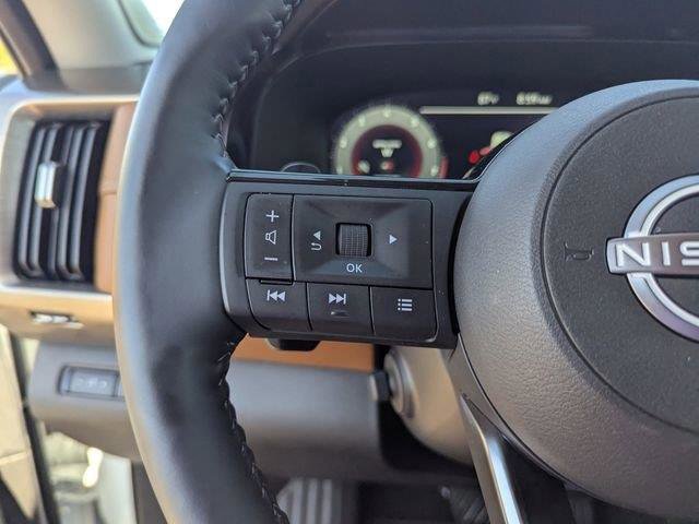 Used 2025 Nissan Pathfinder Platinum w/ Cargo Package image 34