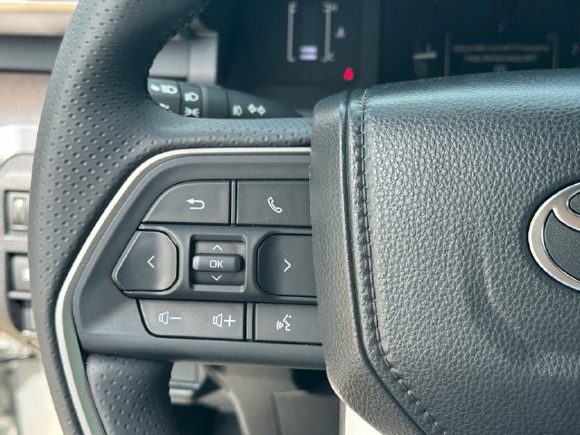 New 2026 Toyota 4Runner SR5 AWD/4WD image 11