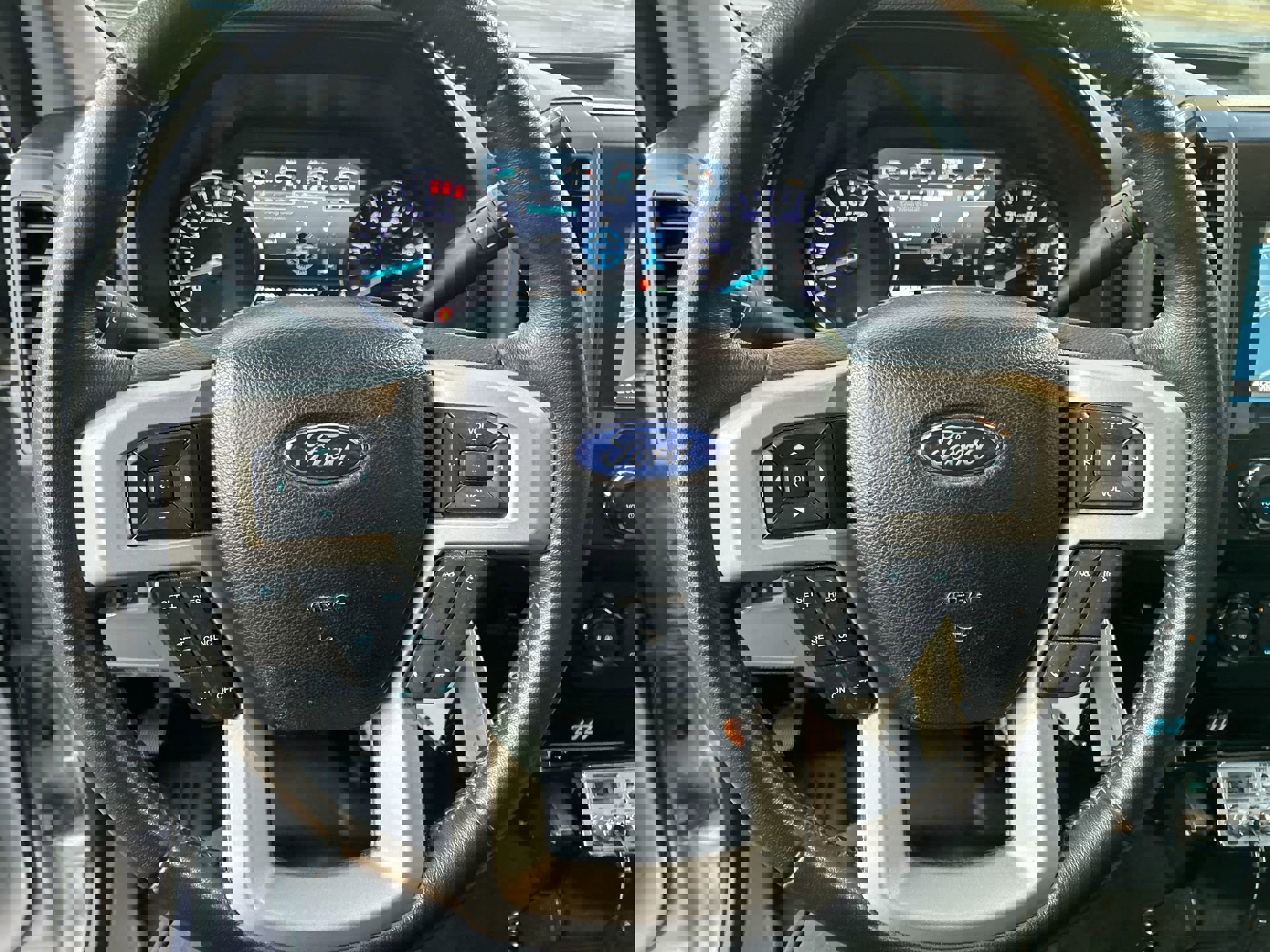 Used 2019 Ford F250 XL w/ STX Appearance Package image 19