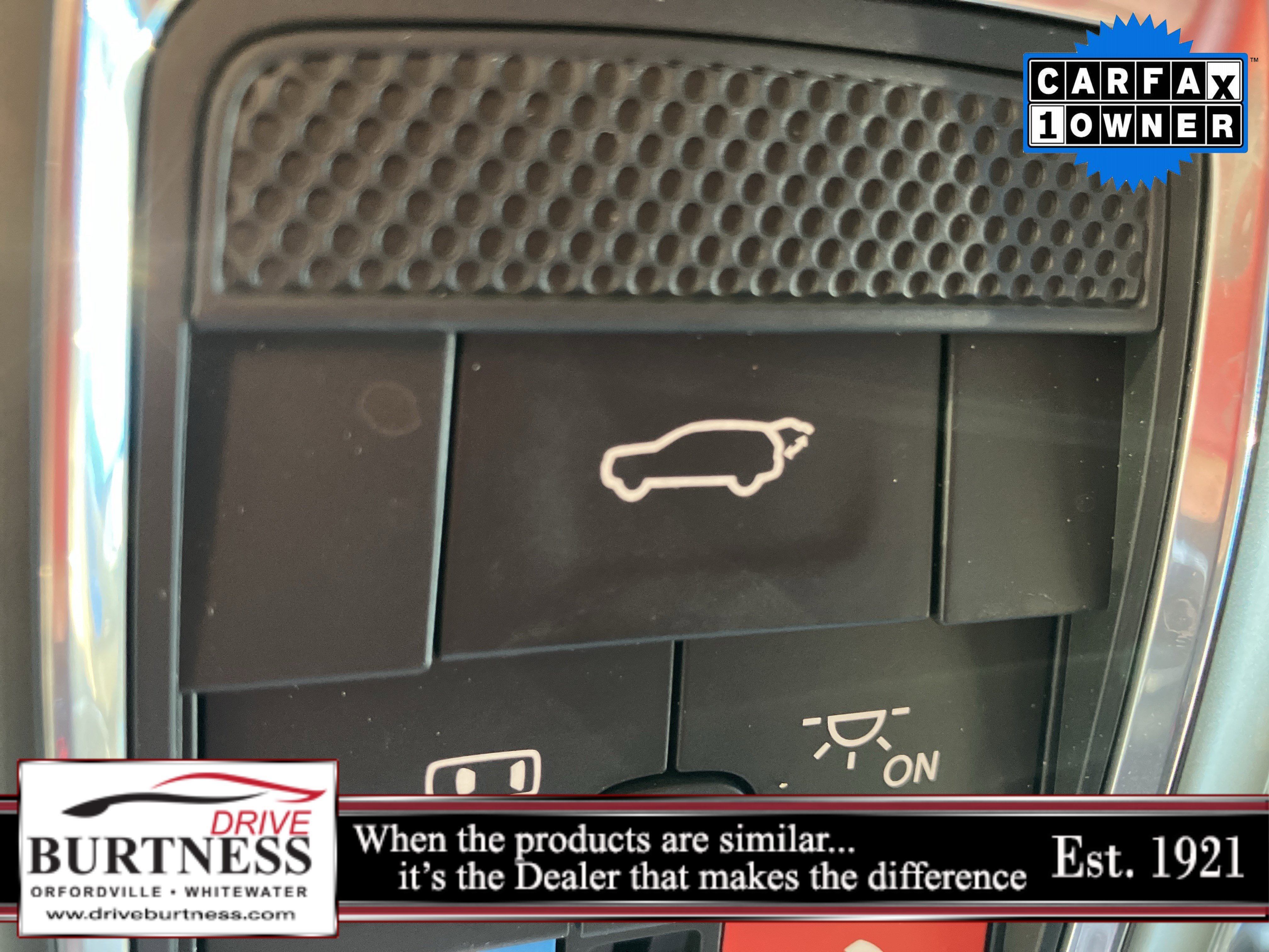 Used 2024 Jeep Grand Cherokee L Limited w/ Luxury Tech Group II image 39