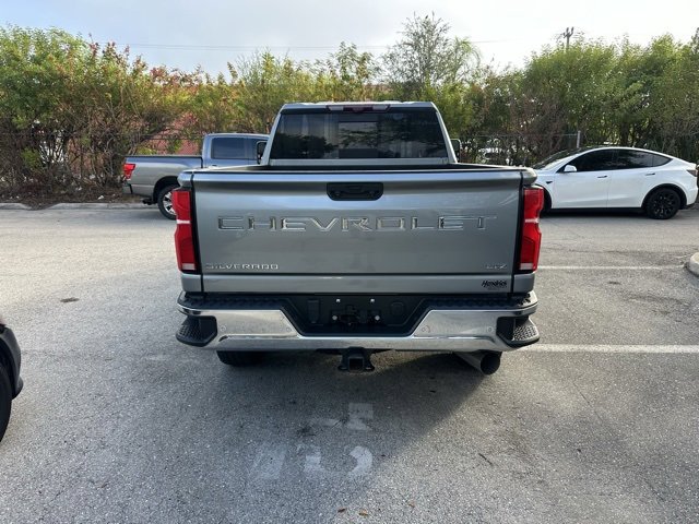 Used 2024 Chevrolet Silverado 2500 LTZ w/ LTZ Convenience Package image 8