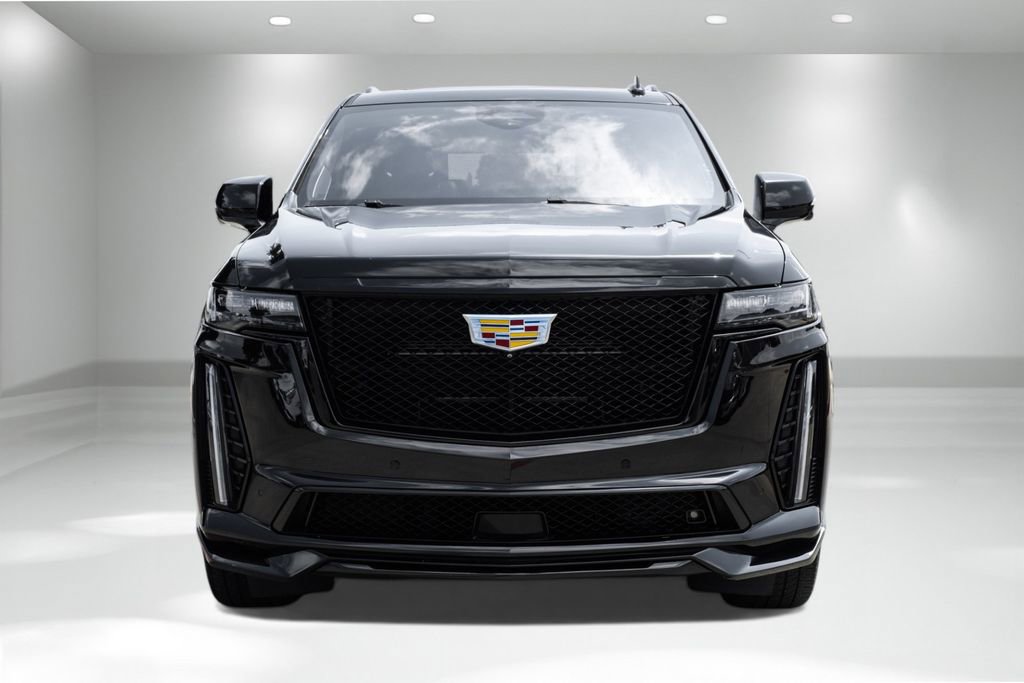 Used 2023 Cadillac Escalade V AWD/4WD image 5