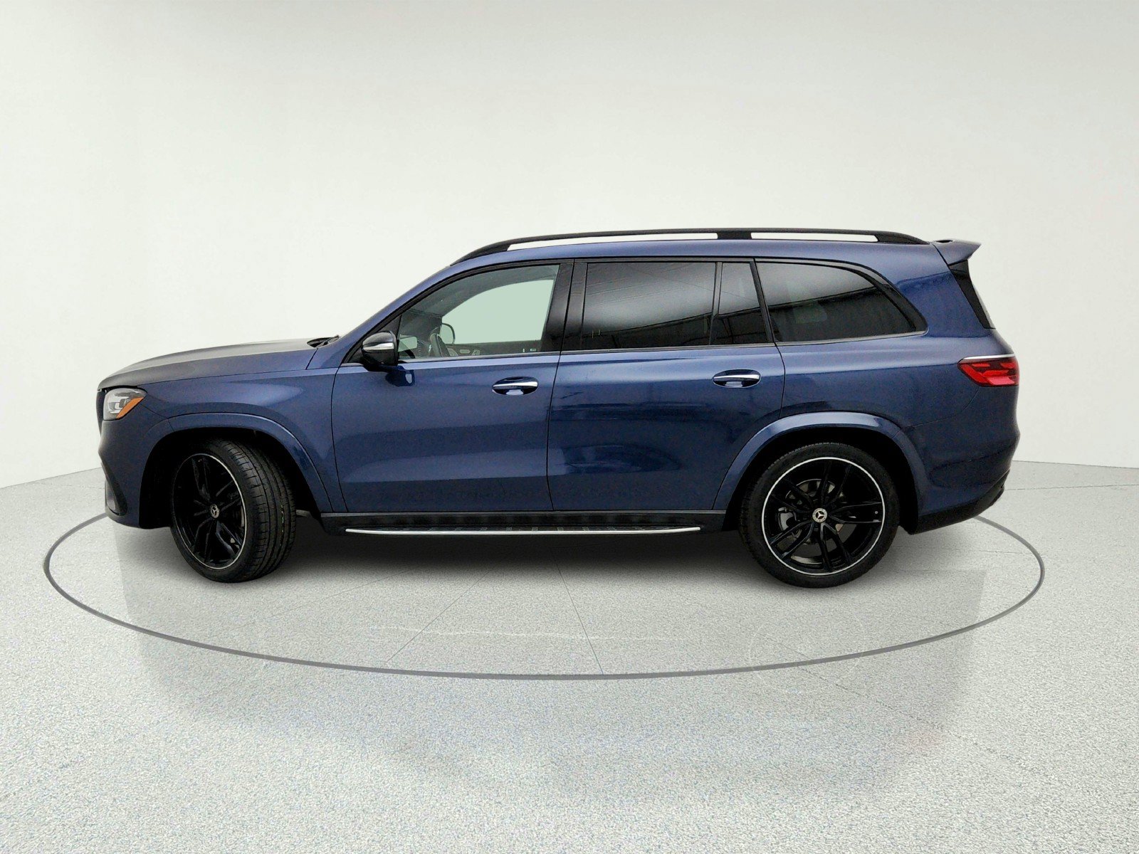 Certified 2024 Mercedes-Benz GLS 450 4MATIC w/ AMG Line Exterior image 14