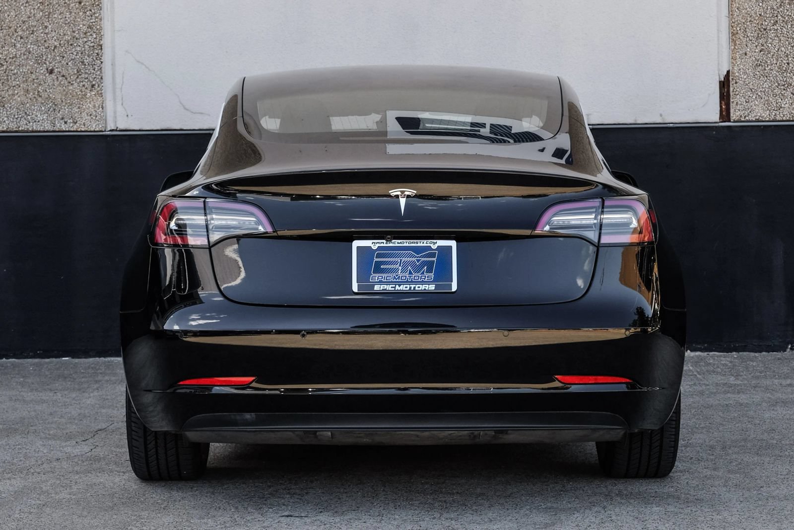 Used 2018 Tesla Model 3 Long Range RWD image 8
